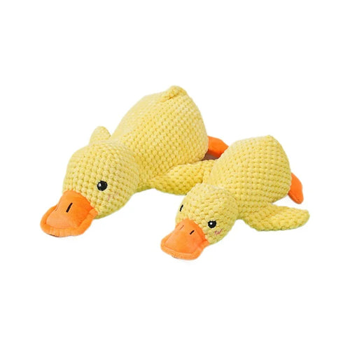 Soft plush duck hugging toy from A minha loja, featuring a cute yellow duck with wings and a friendly expression.