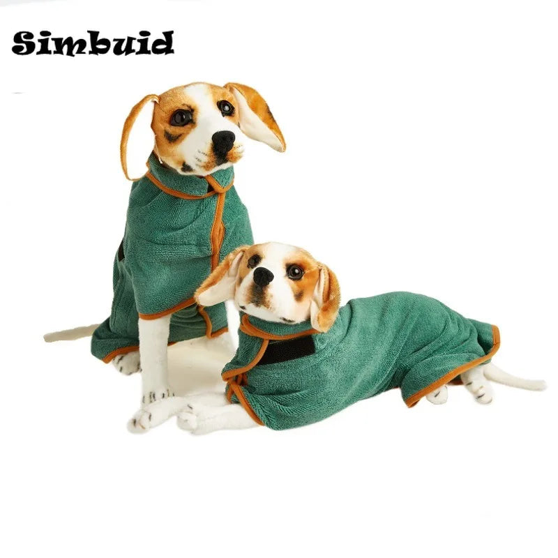 Pet bathrobe from A minha loja, soft and cozy, shown on a small dog, ideal for drying and comfort after baths.