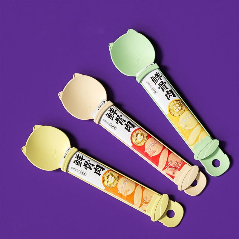 A minha loja 2-piece cat strip squeeze spoon feeder for lickable wet treats, with flexible silicone strips for easy pet snack feeding.