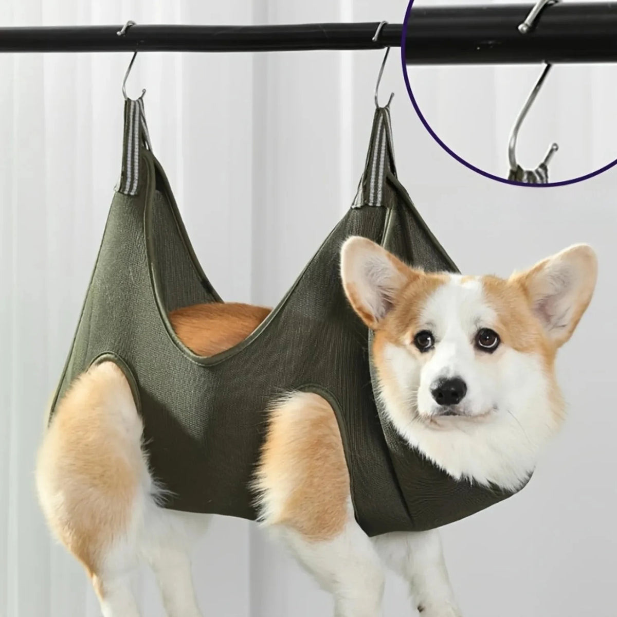 A minha loja pet grooming hammock hanging with a dog secured inside, providing a comfortable and safe grooming experience.