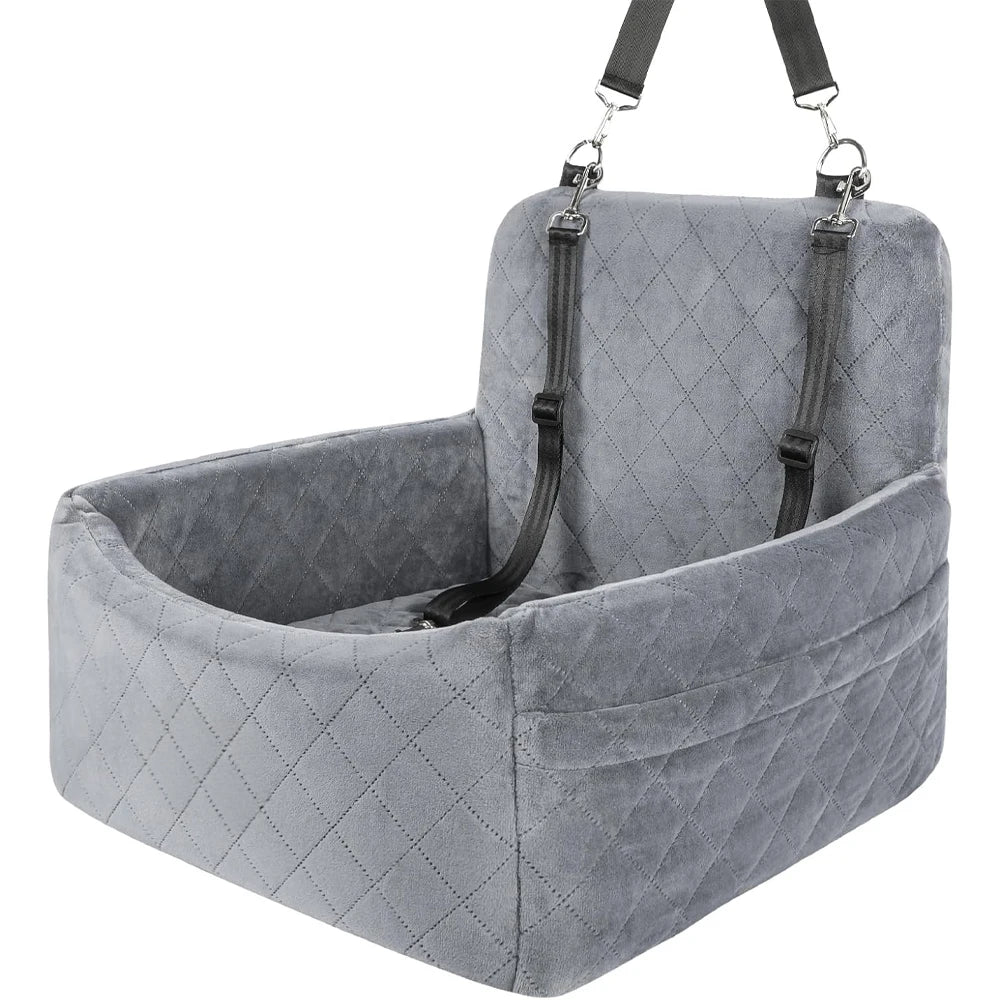Portable dog car seat by A minha loja, showing a comfortable, secure seat for dogs in a vehicle interior.