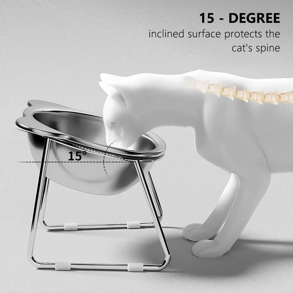Raised cat food bowl by A minha loja, tilted at 15°, shatter-resistant pet bowl with neck guard for comfortable feeding.