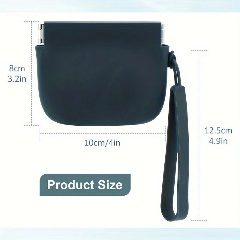 A minha loja Treat Training Pouch with adjustable belt and multiple compartments for dog training treats and accessories.