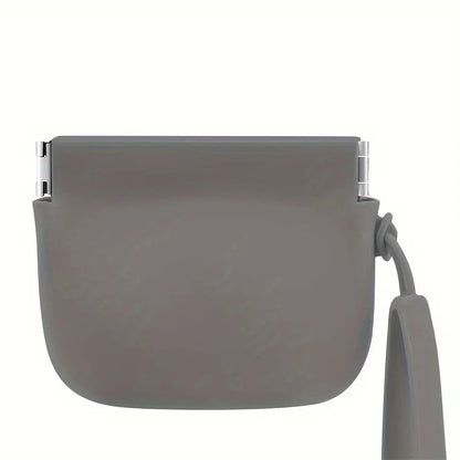 A minha loja treat training pouch with a black adjustable belt and spacious compartment for dog treats and training accessories.