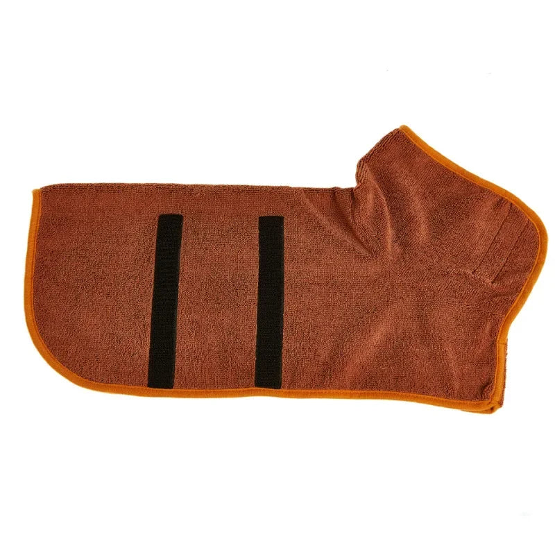 Pet bathrobe from A minha loja, showing a cozy, absorbent towel designed for small and large pets after bath time.