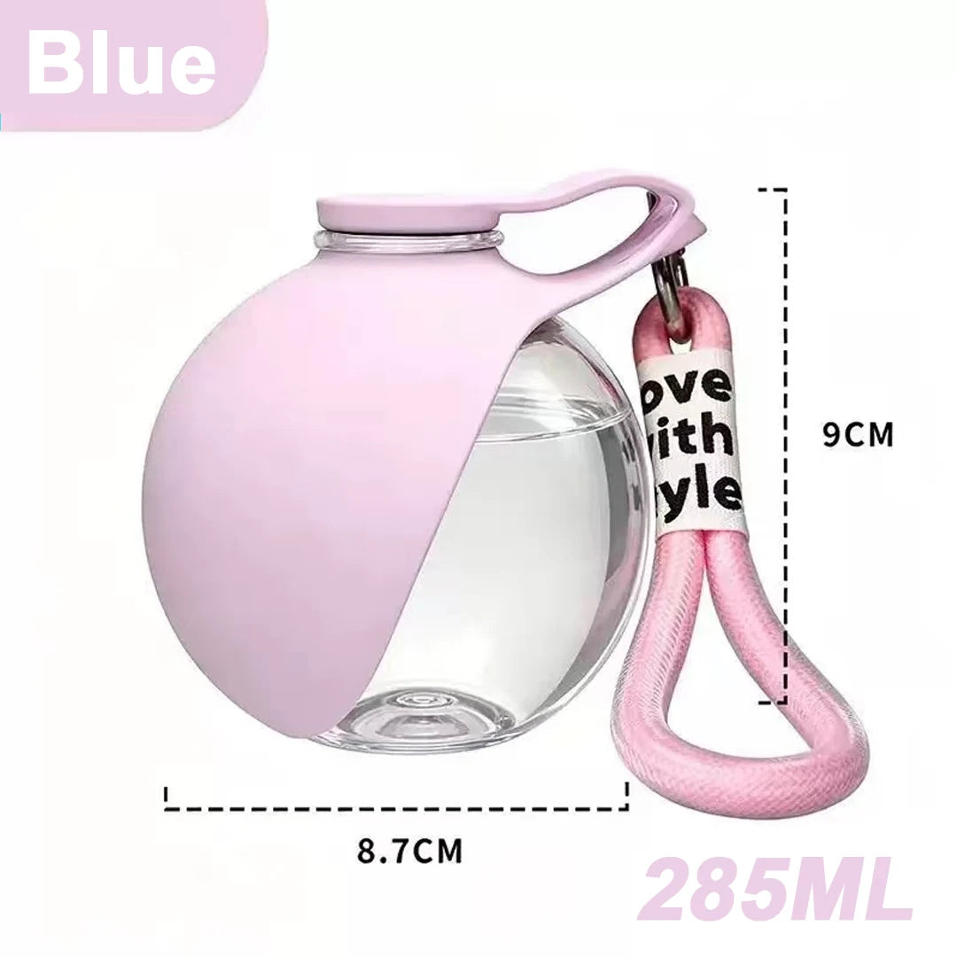 2-in-1 portable water bottle from A minha loja with a sleek design, featuring a built-in straw and leak-proof lid.