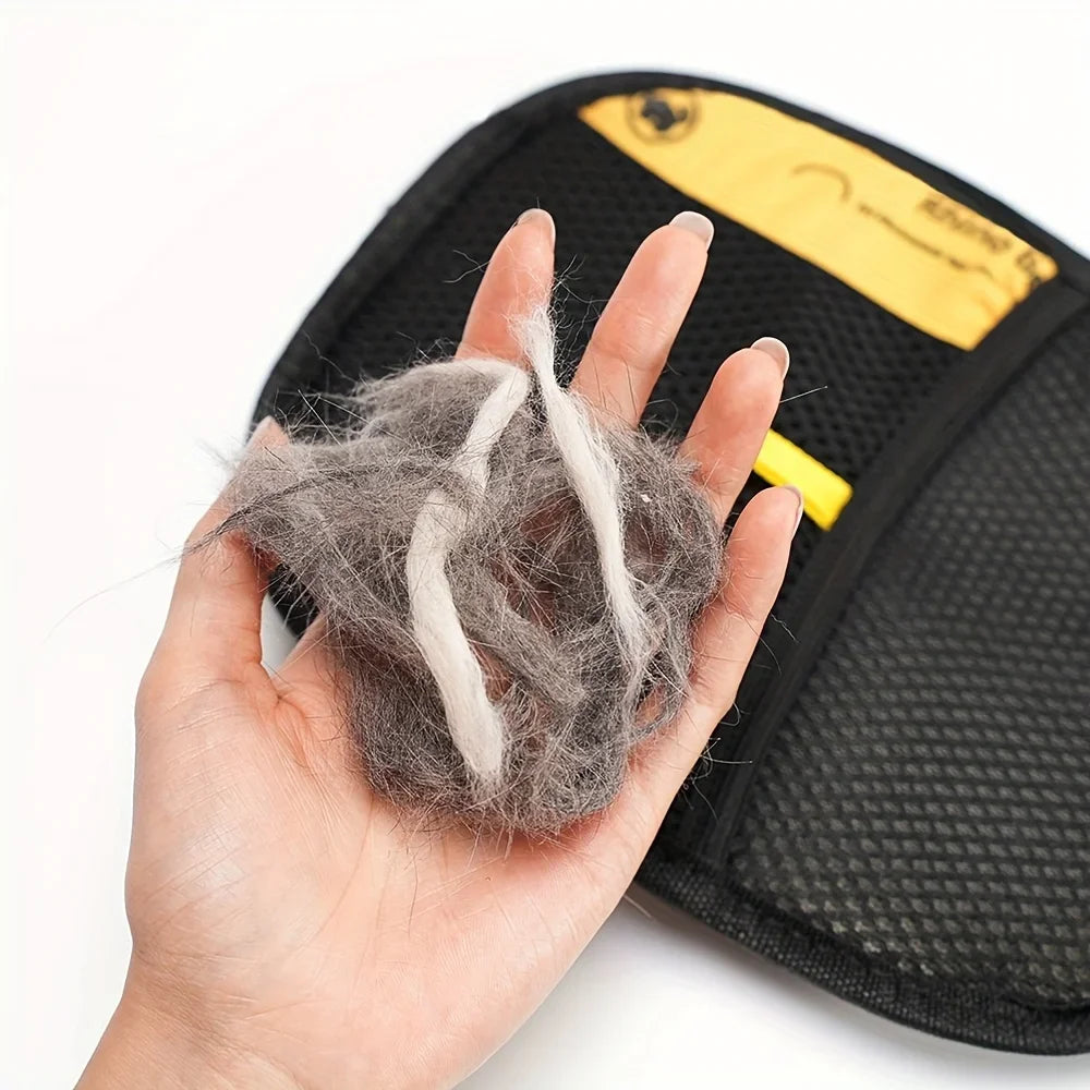 Large pet static hair remover from A minha loja, showing its textured surface for removing pet hair from furniture and clothing.
